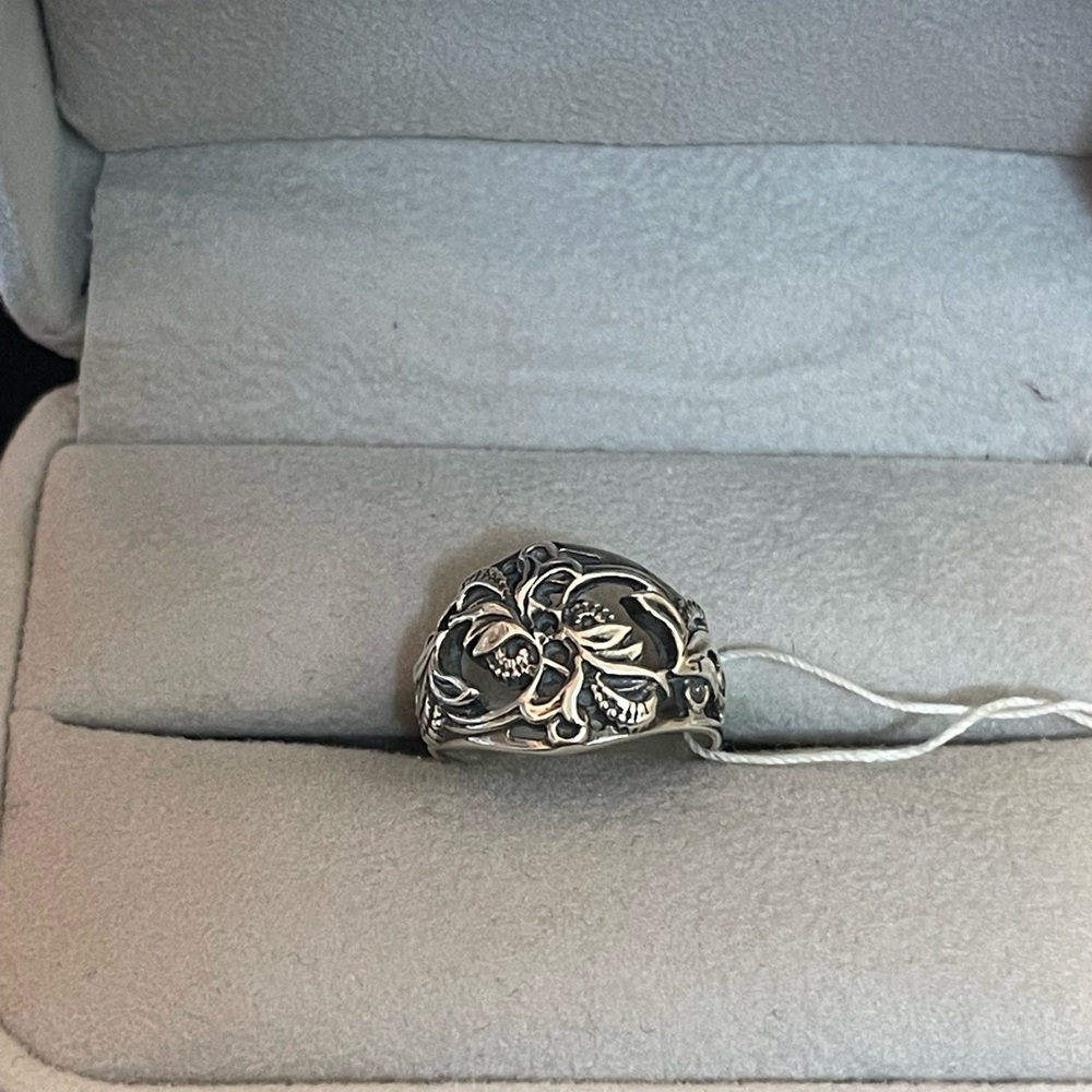 NWT 925 St.Silver Band Ring Carved Flowers VTG Style Size 17 - 8.5 US 4.82 Gr - Picture 2 of 4